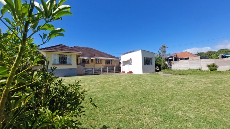 4 Bedroom Property for Sale in Greenfields Eastern Cape